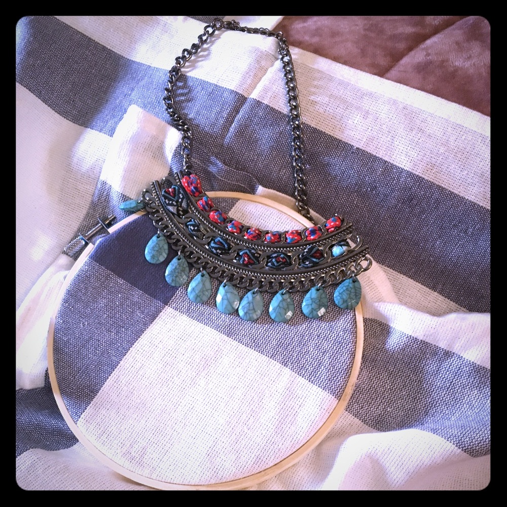 Colorful necklace w fabric & faux turquoise